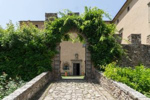 Tuscan castle